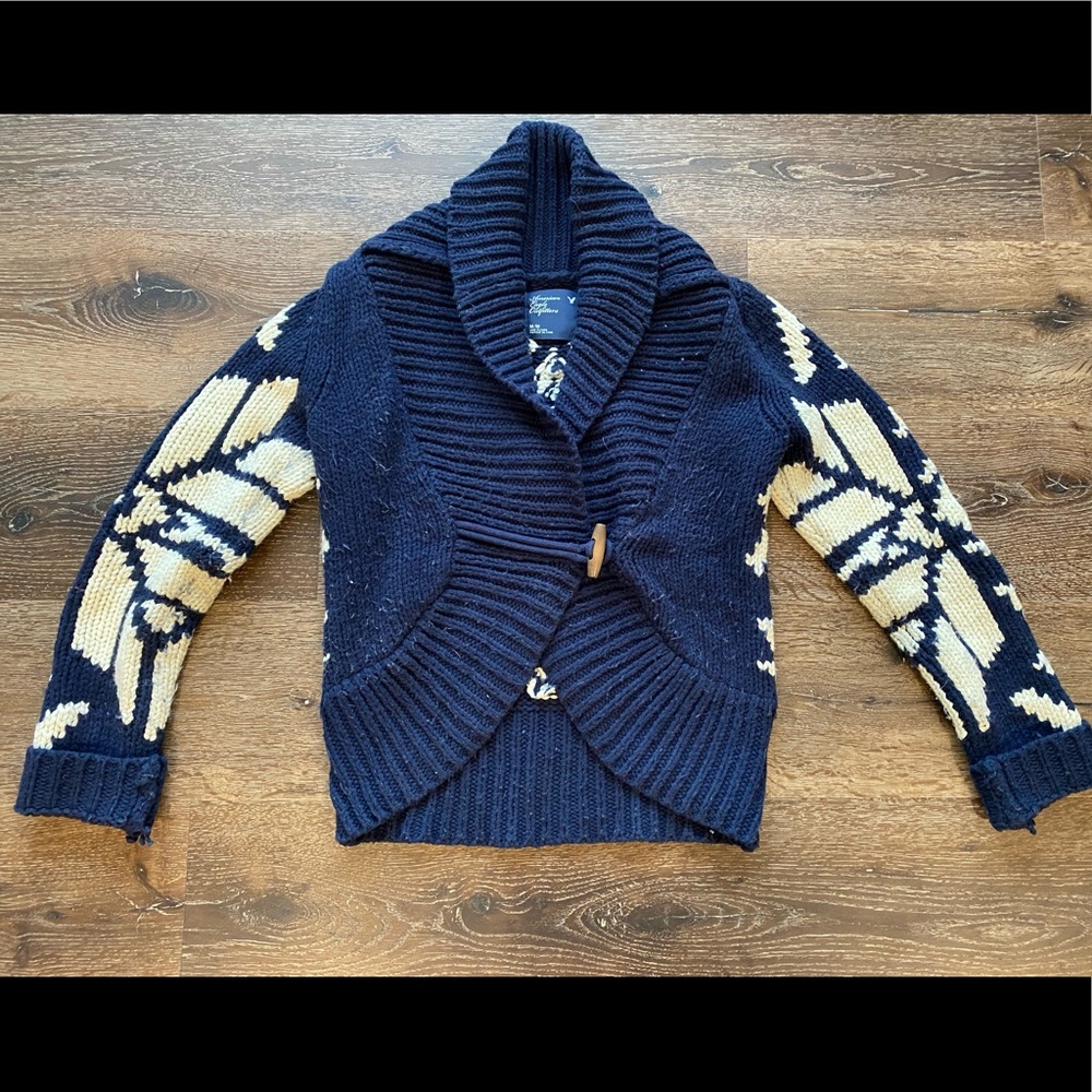 American Eagle Sweater
